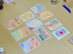 共感覚アート　３色パステルアート　五感